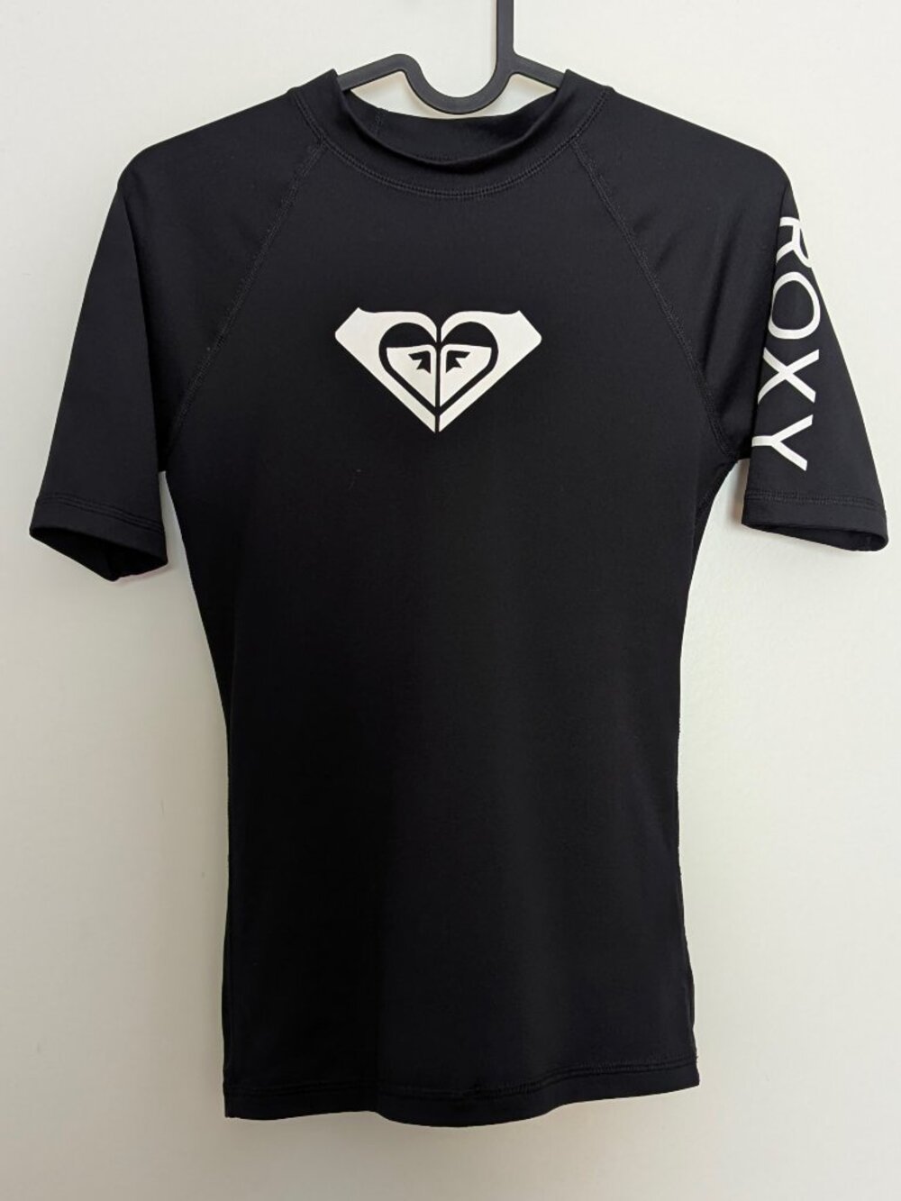 Roxy Womens Whole Hearted Short Sleeve Rashguard XS Beach Vacation Black